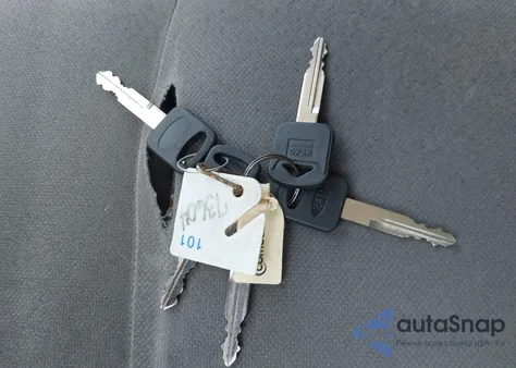 2014 Ford E-250 Commercial z USA, uszkodzony, nr VIN 1FTNE2ELXEDA12338